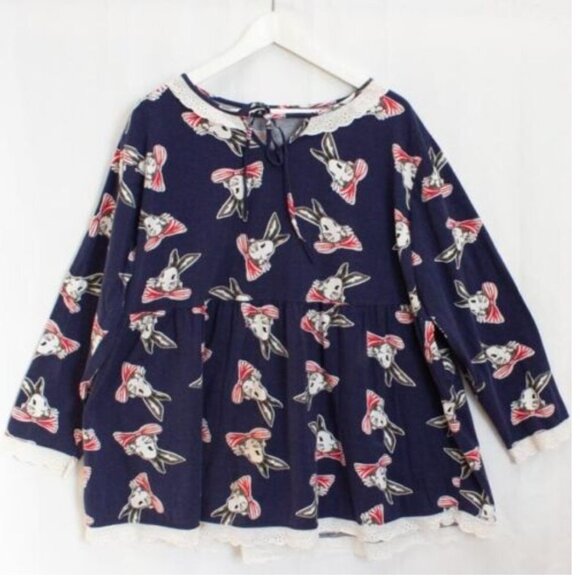 Women Plus Size 5XL  Alice in Wonderland Rabbit Print Top Blouse Embroidered Hem - Picture 1 of 5